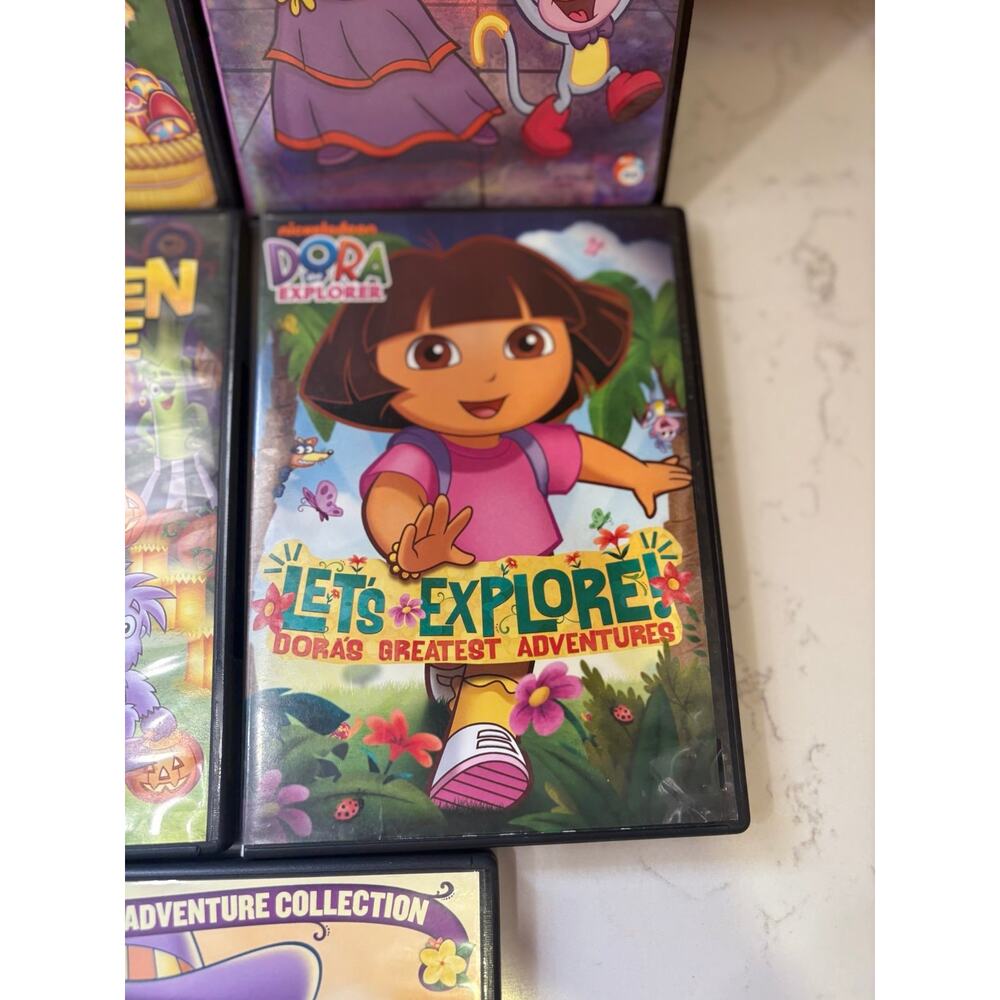 Dora DVD bundle - Picture 4 of 9